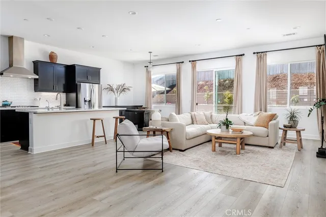 $1,155,000 | 1422 Black Oak Drive, Santa Maria, CA 93455