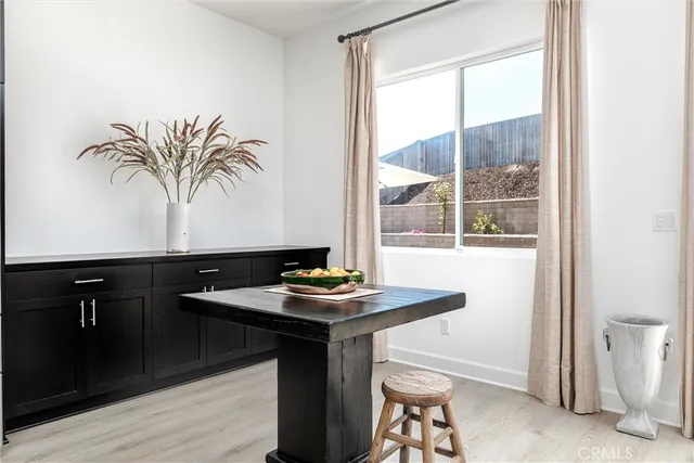 $1,155,000 | 1422 Black Oak Drive, Santa Maria, CA 93455