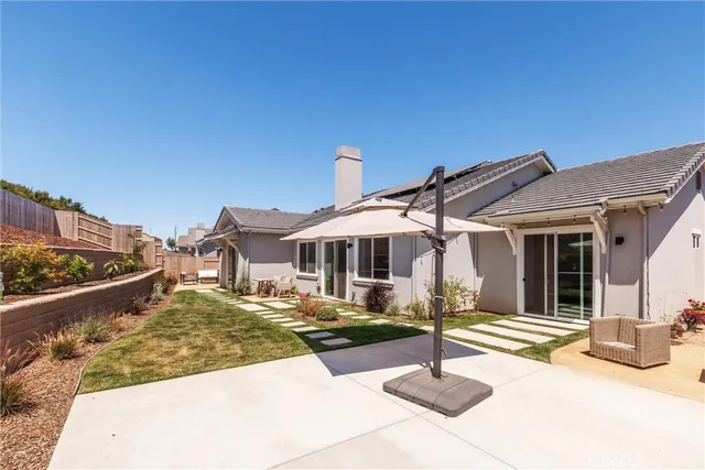 $1,155,000 | 1422 Black Oak Drive, Santa Maria, CA 93455
