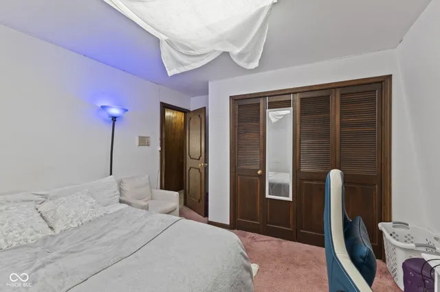 $619,000 | 5501 Surrey Hill Road, Indianapolis, IN 46226