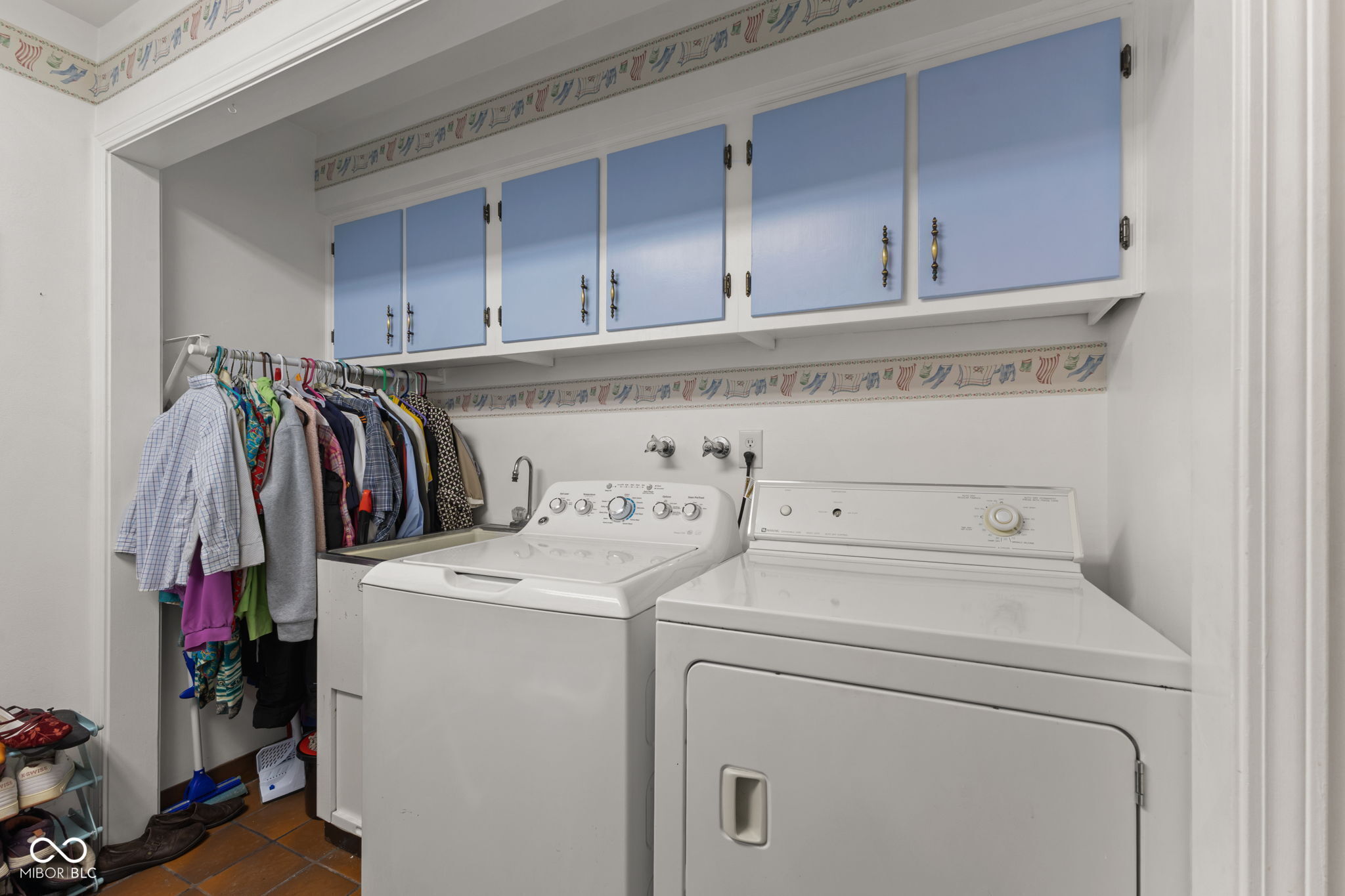 5501 Surrey Hill Road Indianapolis, IN 46226 - Photo 18 of 28