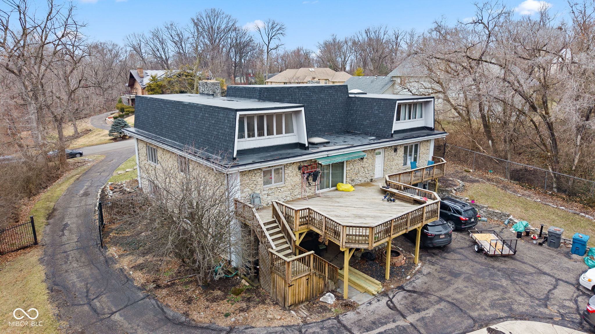 5501 Surrey Hill Road Indianapolis, IN 46226 - Photo 22 of 28