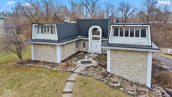 $619,000 | 5501 Surrey Hill Road, Indianapolis, IN 46226