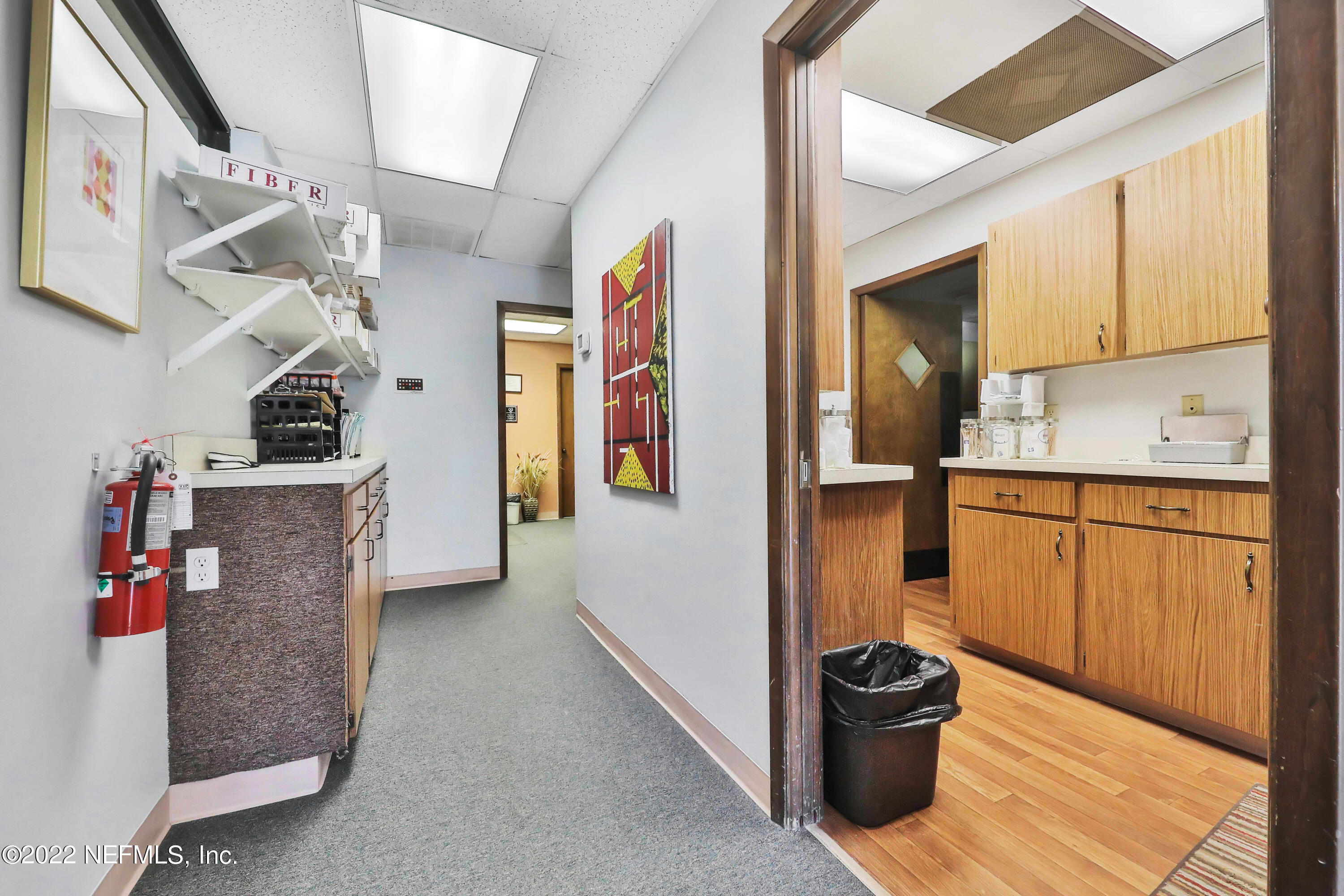 5819 Booth Road Jacksonville, FL 32207 - Photo 22 of 35 Lab room area