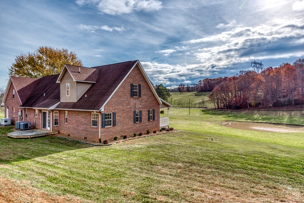 1445 Rocky Hollow Road Rural Retreat, VA 24368 - Photo 31 of 36 Gallery Image 31