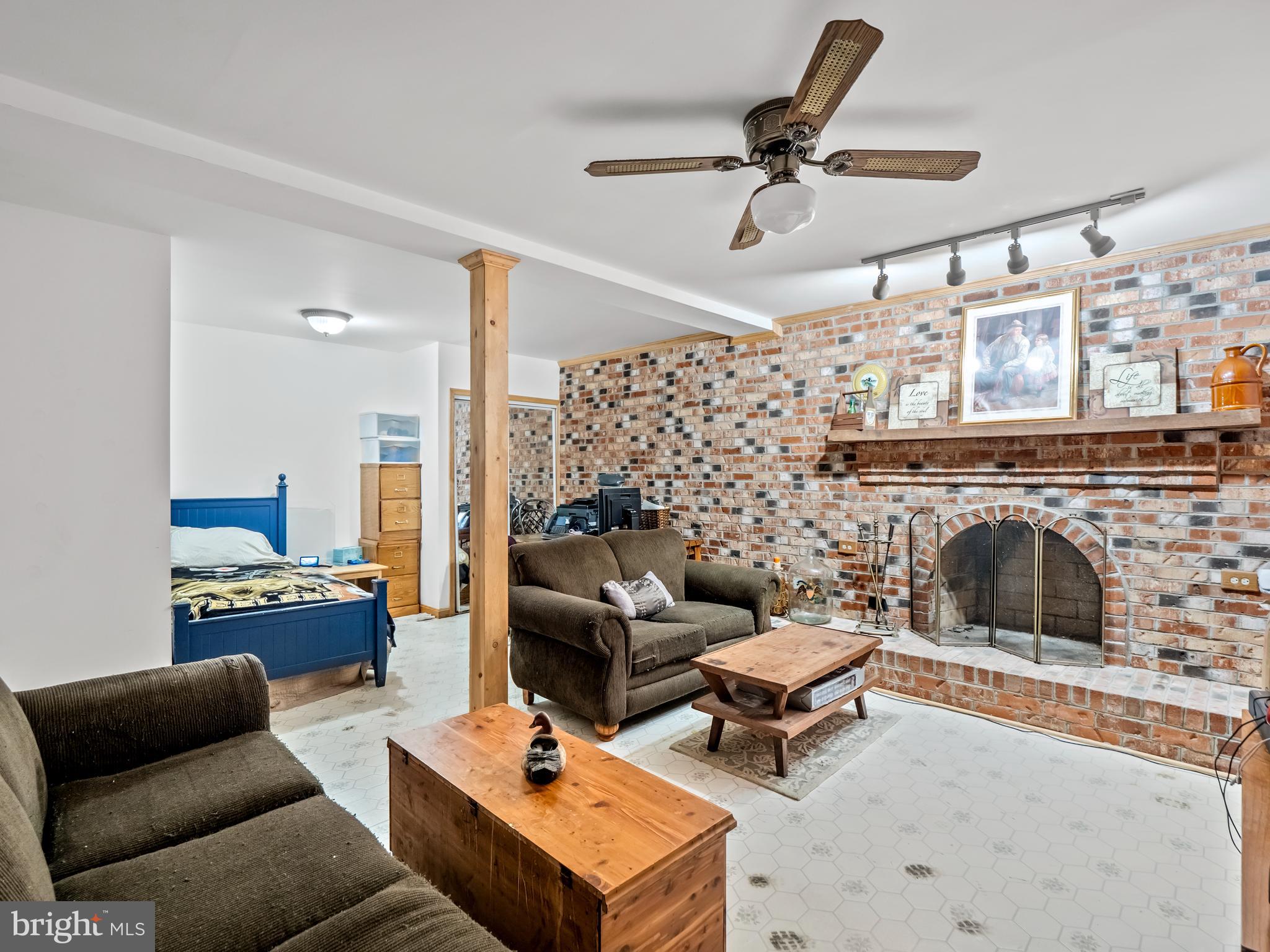 6104 Fulmer Road Frederick, MD 21703 - Photo 16 of 23