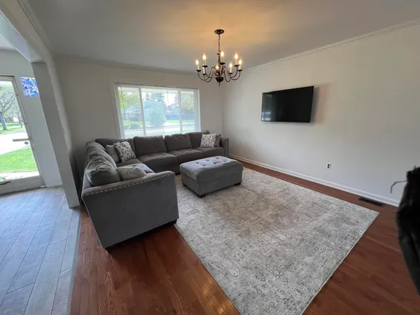 $2,859 | 4033 Ramblewood Drive, Troy, MI 48085