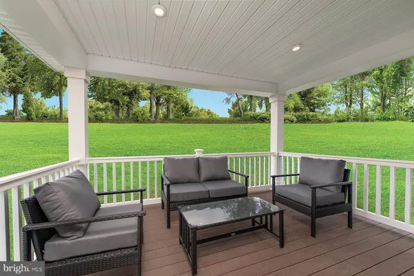 $398,990 | 1675 Alice Springs Drive, Martinsburg, WV 25403
