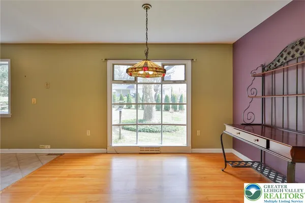 $395,000 | 1004 Donald Drive, Emmaus, PA 18049