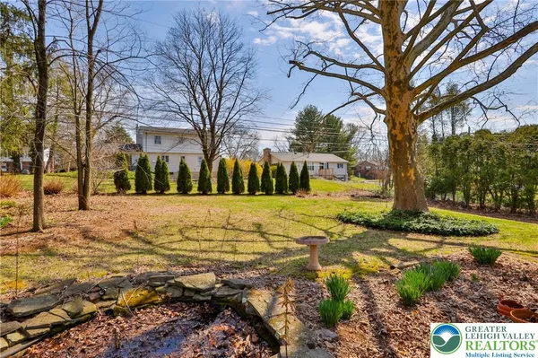 $395,000 | 1004 Donald Drive, Emmaus, PA 18049