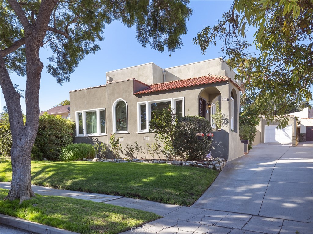 1223 South Averill Ave