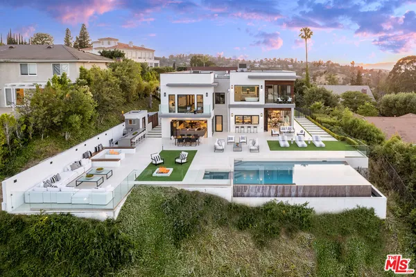 $24,950 | 4338 Gayle Drive, Tarzana, CA 91356