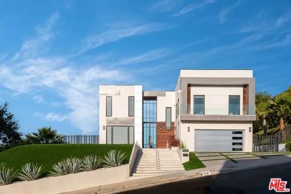 $24,950 | 4338 Gayle Drive, Tarzana, CA 91356