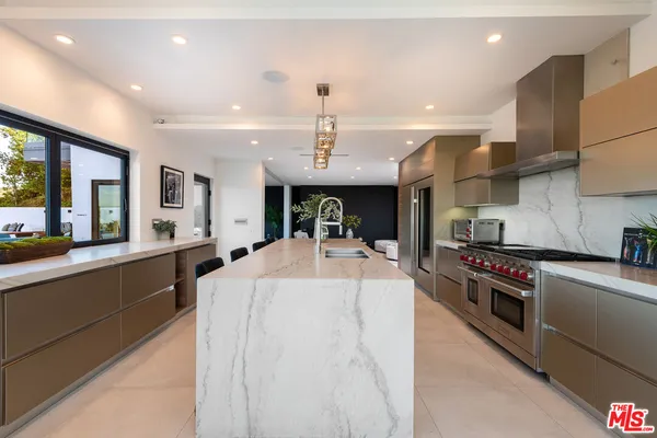 $24,950 | 4338 Gayle Drive, Tarzana, CA 91356