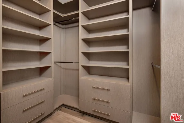 $24,950 | 4338 Gayle Drive, Tarzana, CA 91356