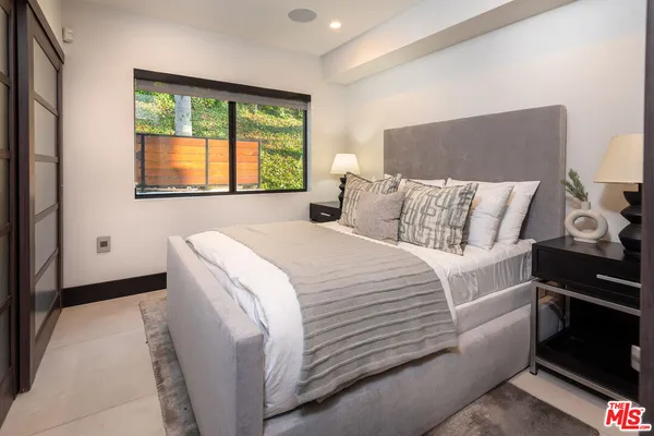 $24,950 | 4338 Gayle Drive, Tarzana, CA 91356