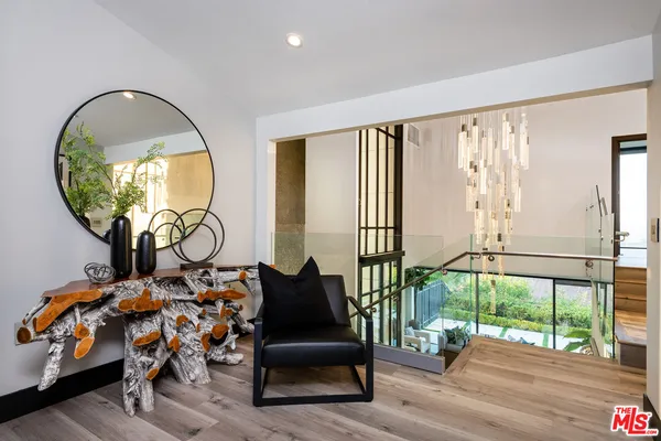 $24,950 | 4338 Gayle Drive, Tarzana, CA 91356