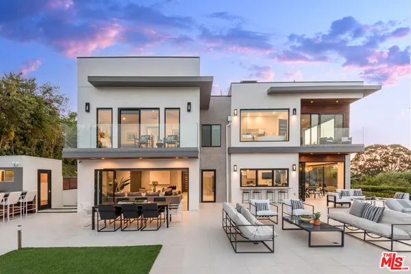 $24,950 | 4338 Gayle Drive, Tarzana, CA 91356