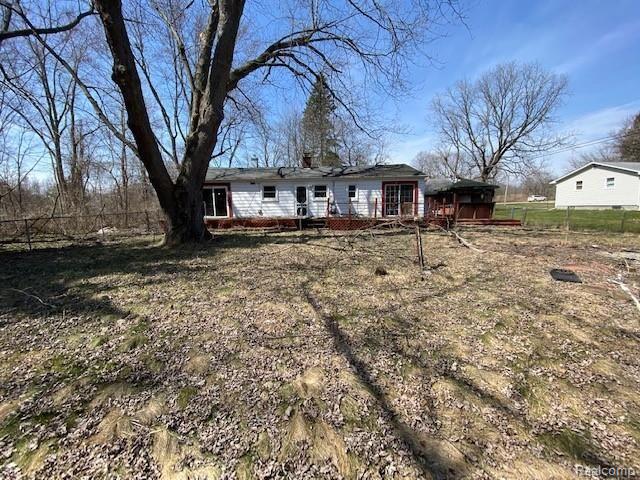 600 Rochester Road Leonard, MI 48367 - Photo 3 of 19