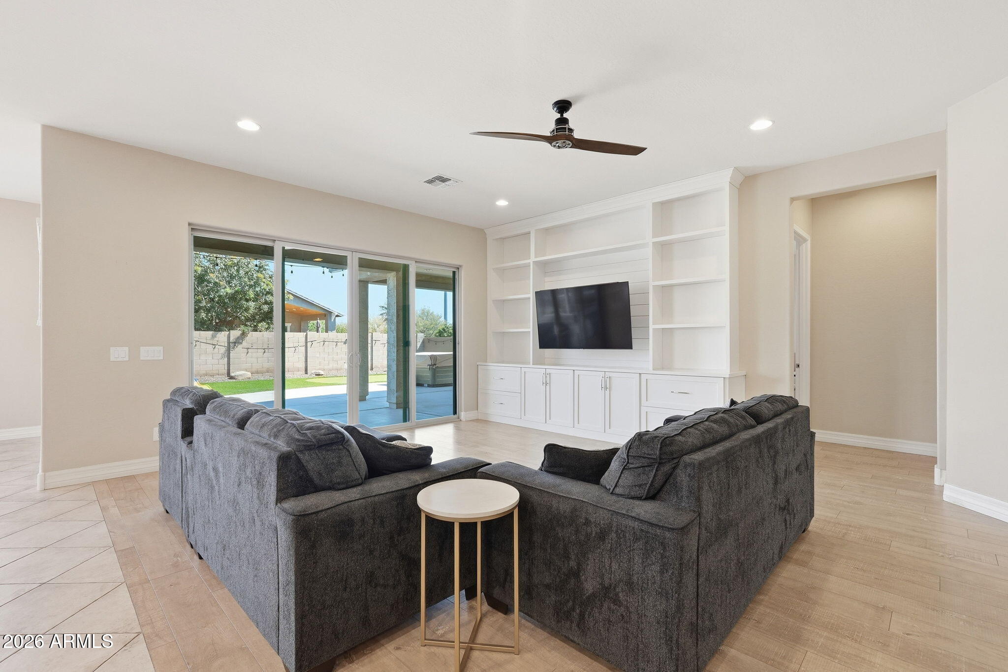 3930 East Chestnut Lane Gilbert, AZ 85298 - Photo 6 of 44