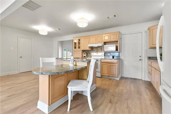 $324,900 | 1710 Schnell Drive, Arabi, LA 70032
