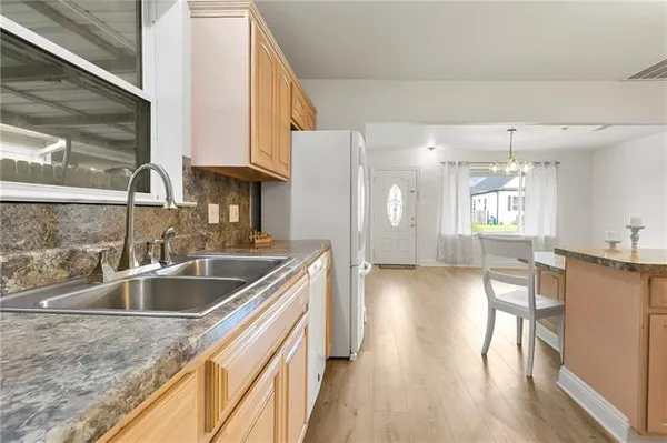 $324,900 | 1710 Schnell Drive, Arabi, LA 70032