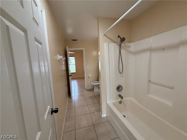 $2,300 | 696 Homestead Road South, Lehigh Acres, FL 33974