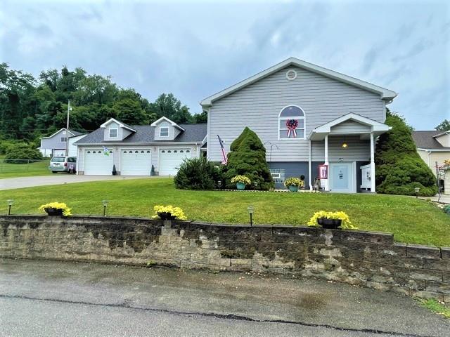 59 Stadium Road Millsboro, PA 15348 - Photo 2 of 19 Gallery Image 2