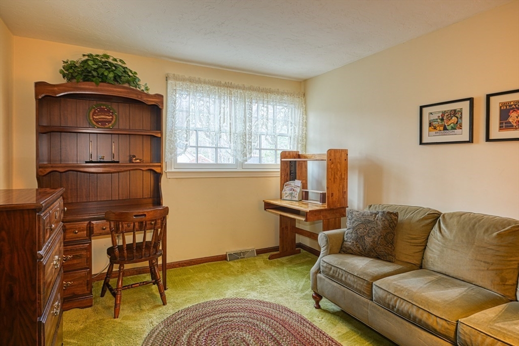 22 Valentine Road Northborough, MA 01532 - Photo 28 of 39 Gallery Image 28