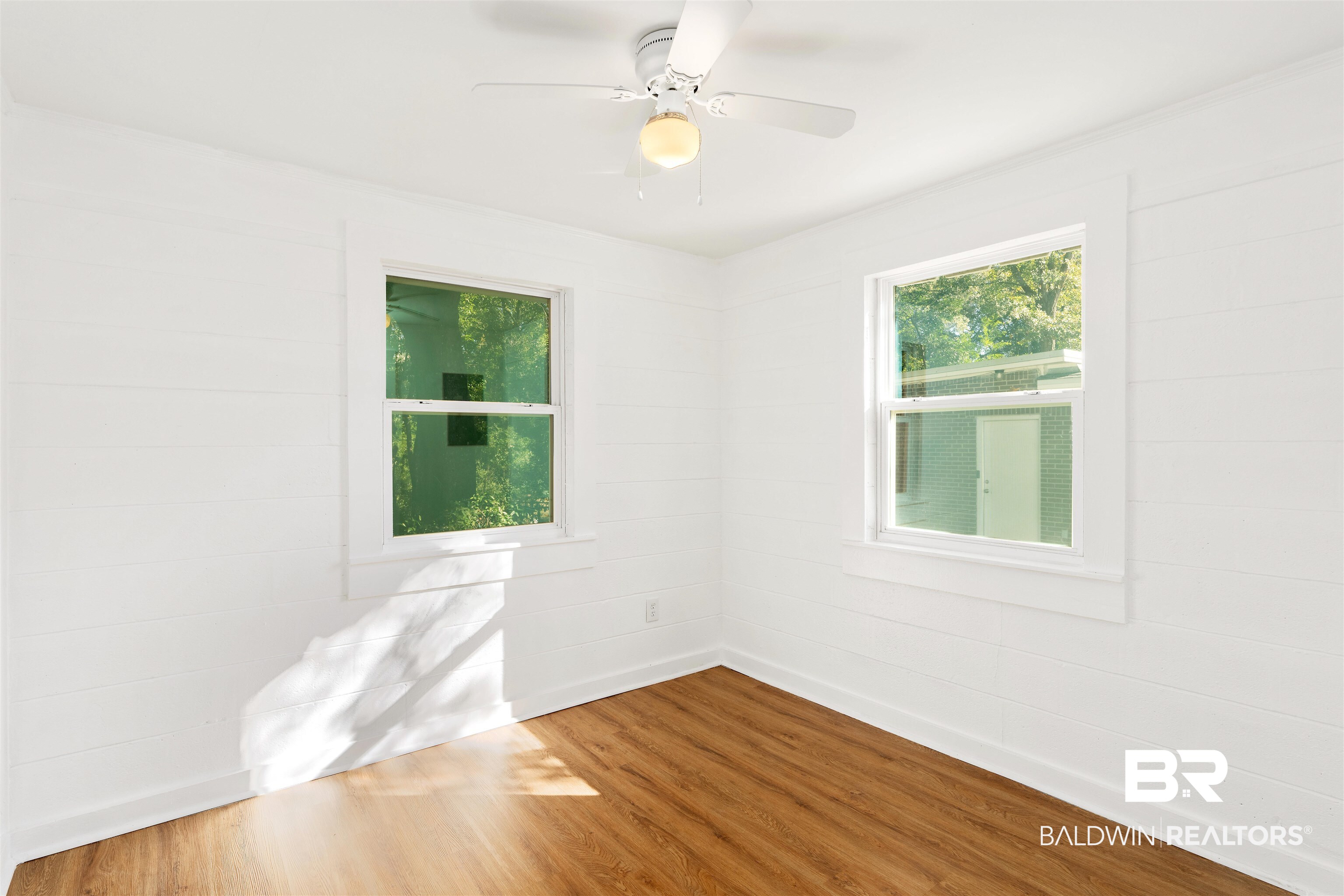 507 Gayfer Avenue Fairhope, AL 36532 - Photo 13 of 18 Bedroom 2