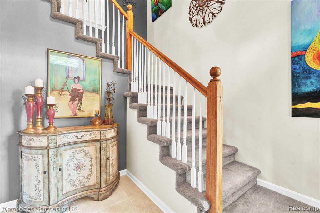 3581 Oakmonte Boulevard, Unit 60 Rochester, MI 48306 - Photo 5 of 48 Gallery Image 5