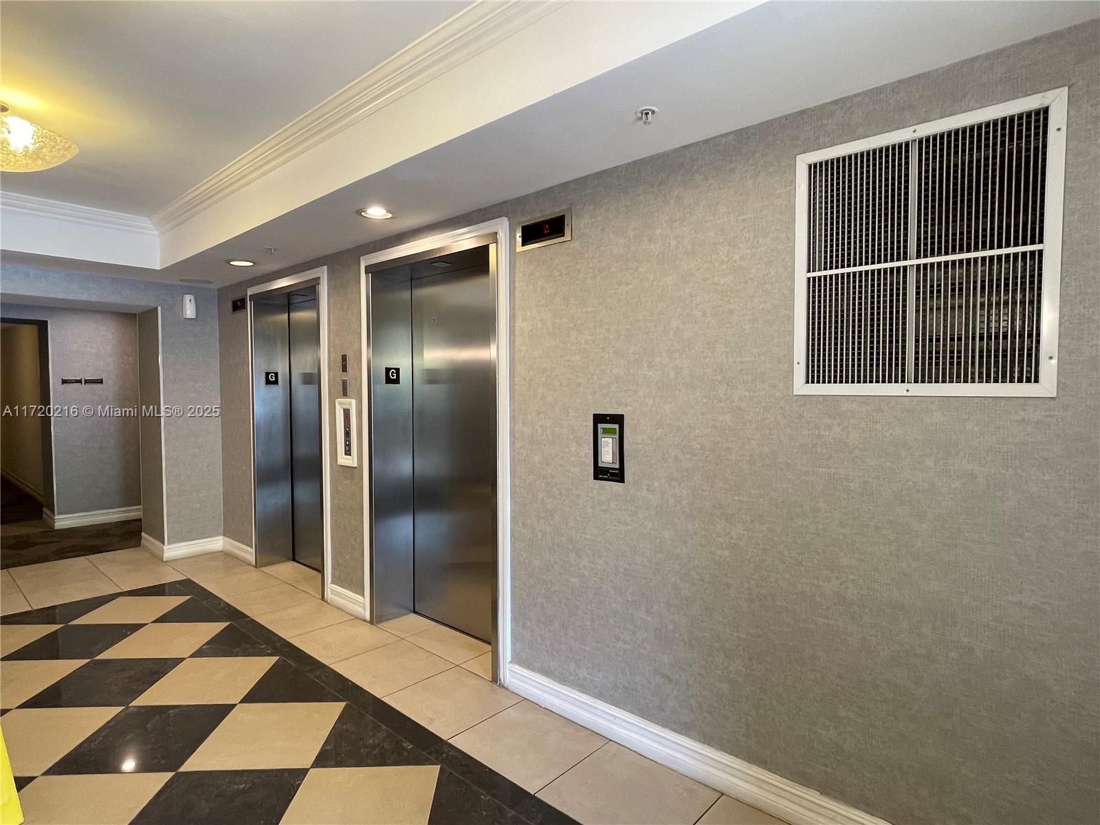 Parkside Hollywood, FL 33020 - Photo 19 of 21