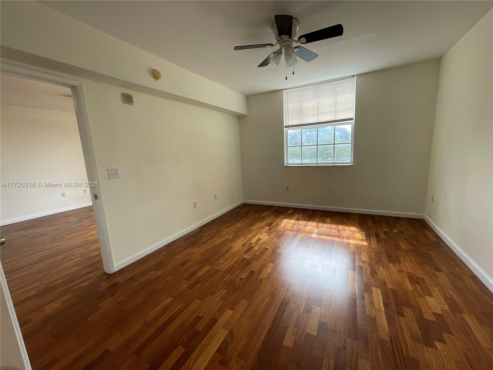 Parkside Hollywood, FL 33020 - Photo 8 of 21