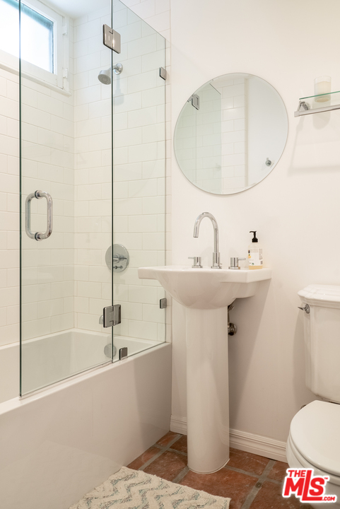 1820 Courtney Terrace Terrace Los Angeles, CA 90046 - Photo 11 of 17