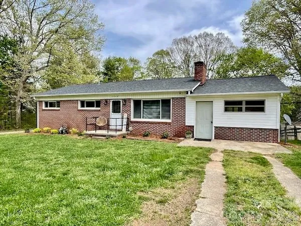 $205,000 | 3988 Greenwood Road, Lenoir, NC 28645