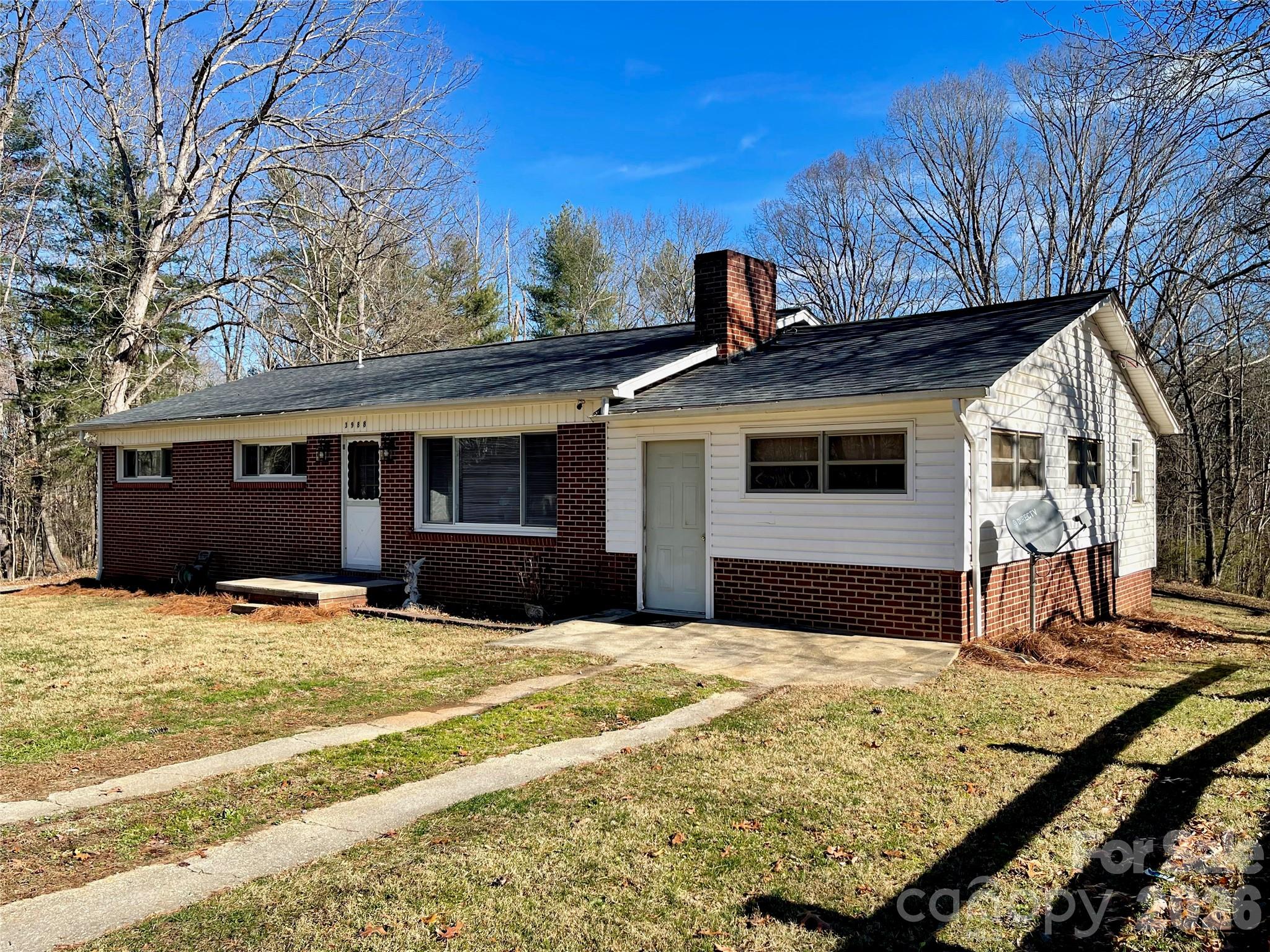 3988 Greenwood Road Lenoir, NC 28645 - Photo 3 of 48