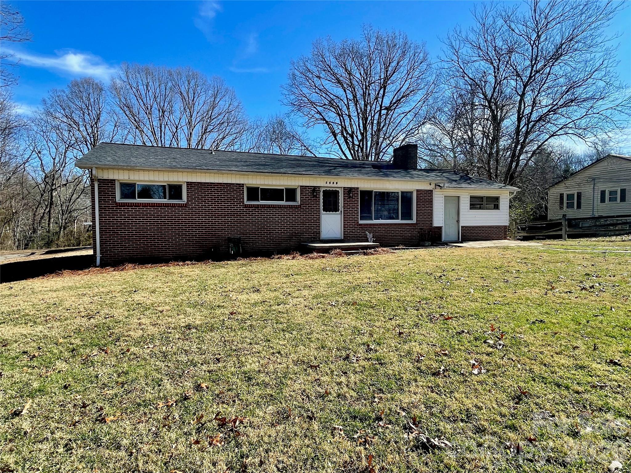 3988 Greenwood Road Lenoir, NC 28645 - Photo 4 of 48