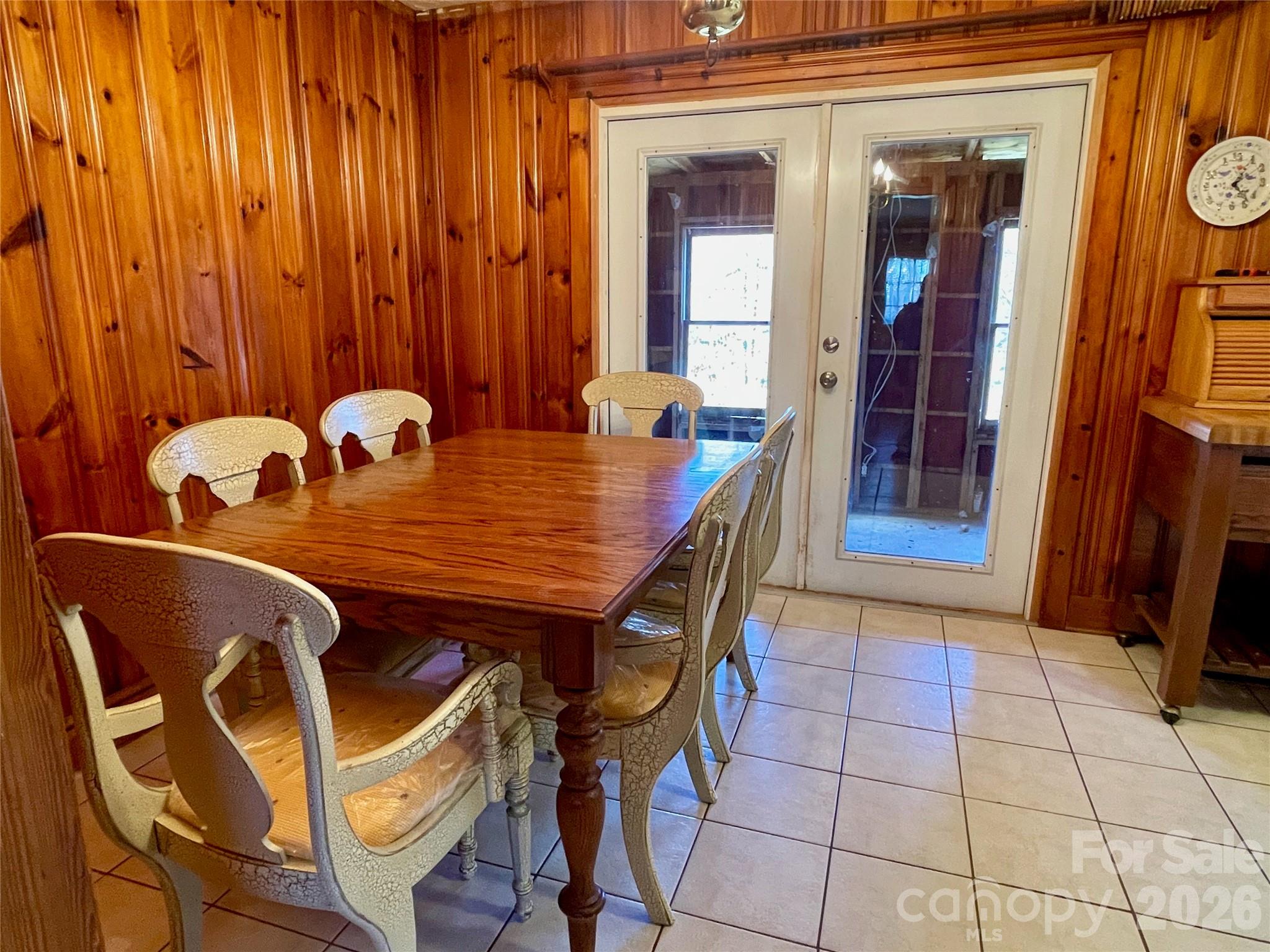 3988 Greenwood Road Lenoir, NC 28645 - Photo 9 of 48