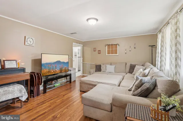 $250,000 | 5641 Chestnut Avenue, Vineland, NJ 08360