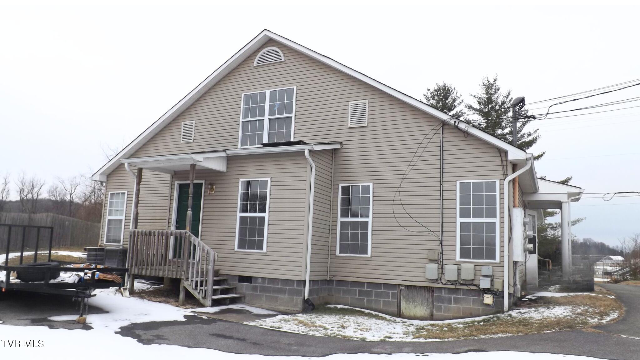 140 Harvest Road Bristol, VA 24201 - Photo 2 of 19 APT2