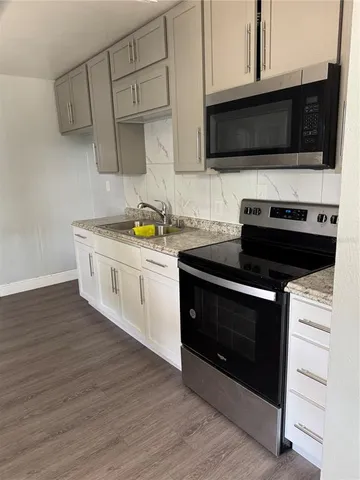 $2,000 | 1160 Lakeview Drive, Clermont, FL 34711