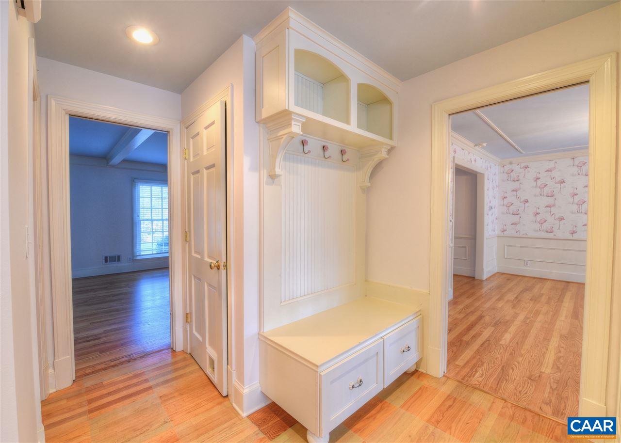 1502 Grove Road Charlottesville, VA 22901 - Photo 7 of 49 a spacious bathroom with a tub and shower