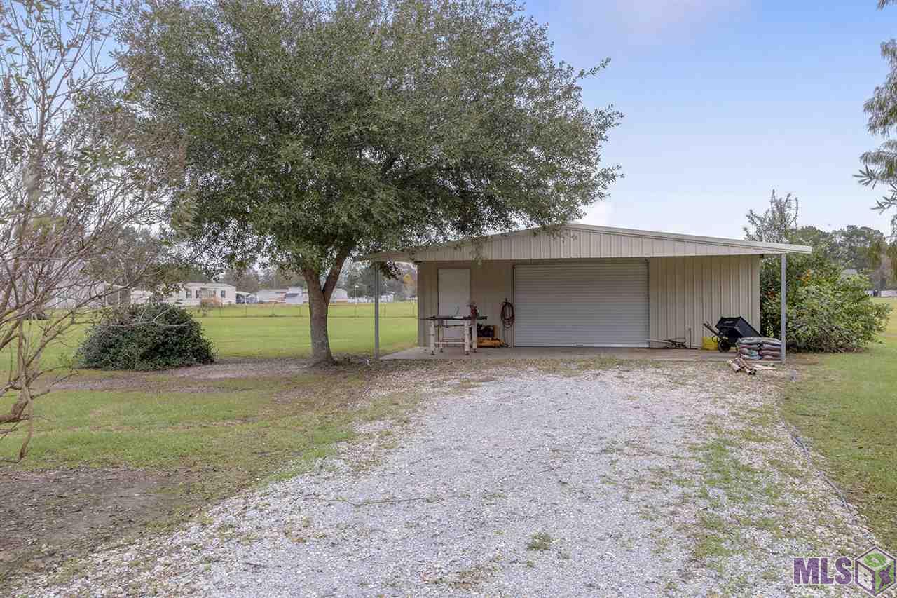 17565 Jack Allen Road Livingston, LA 70754 - Photo 3 of 21