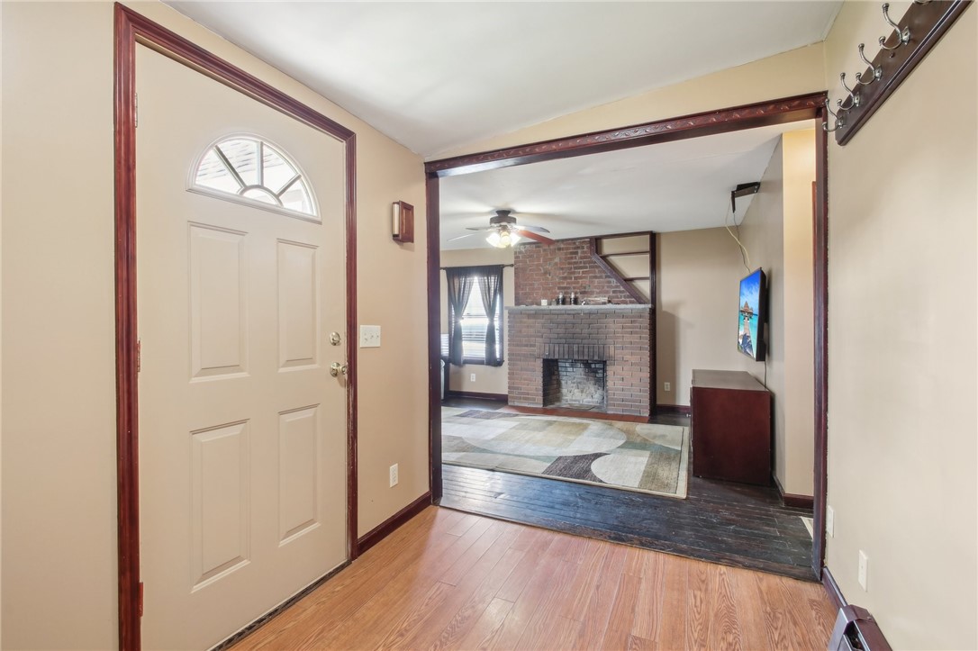 500 Lakeshore Boulevard Irondequoit, NY 14617 - Photo 2 of 24