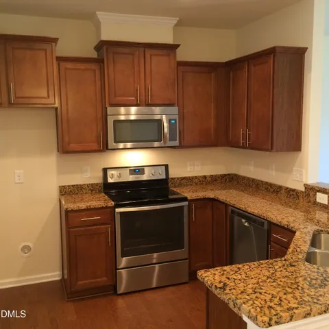 $1,800 | 111 Tuftin Drive, Durham, NC 27703