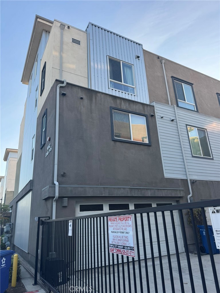 9042 Garvey Avenue, Unit 16 Rosemead, CA 91770 - Photo 2 of 28 a view of a balcony