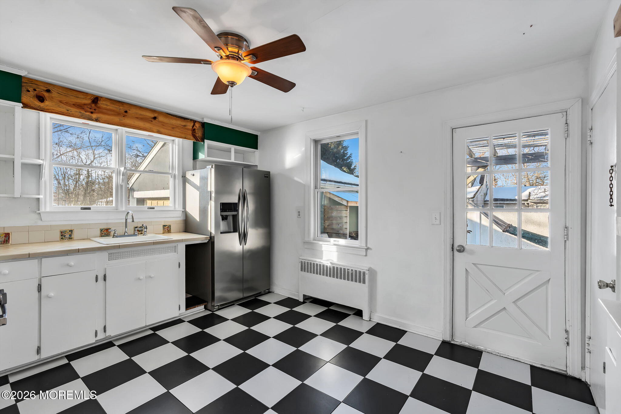 439 Prospect Avenue Neptune Township, NJ 07753 - Photo 15 of 25 18-web-or-mls-DSC06151