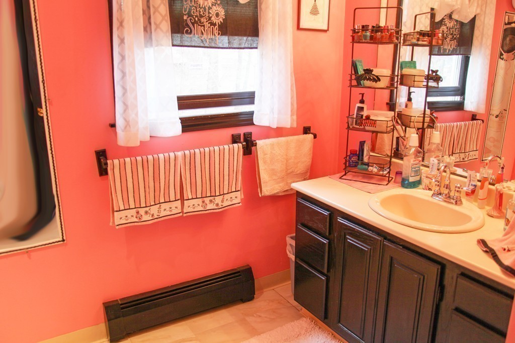 9 Cochrane Road Wilmington, MA 01887 - Photo 17 of 28 Gallery Image 17