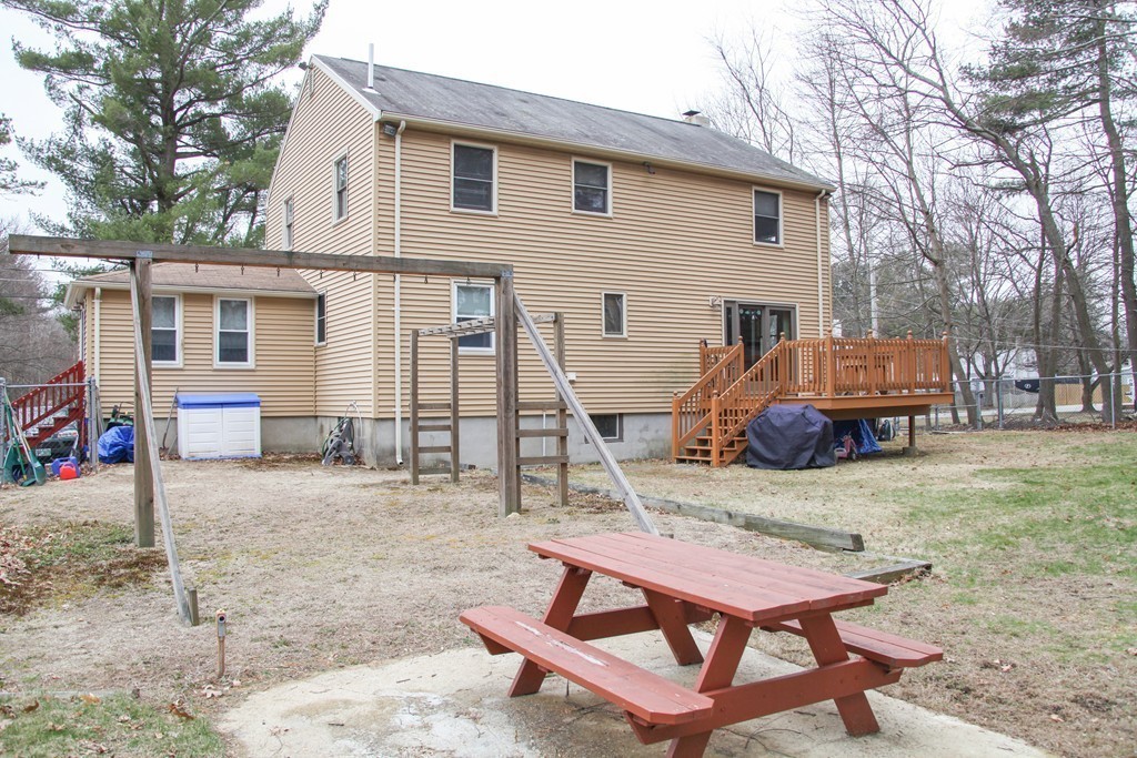 9 Cochrane Road Wilmington, MA 01887 - Photo 25 of 28 Gallery Image 25