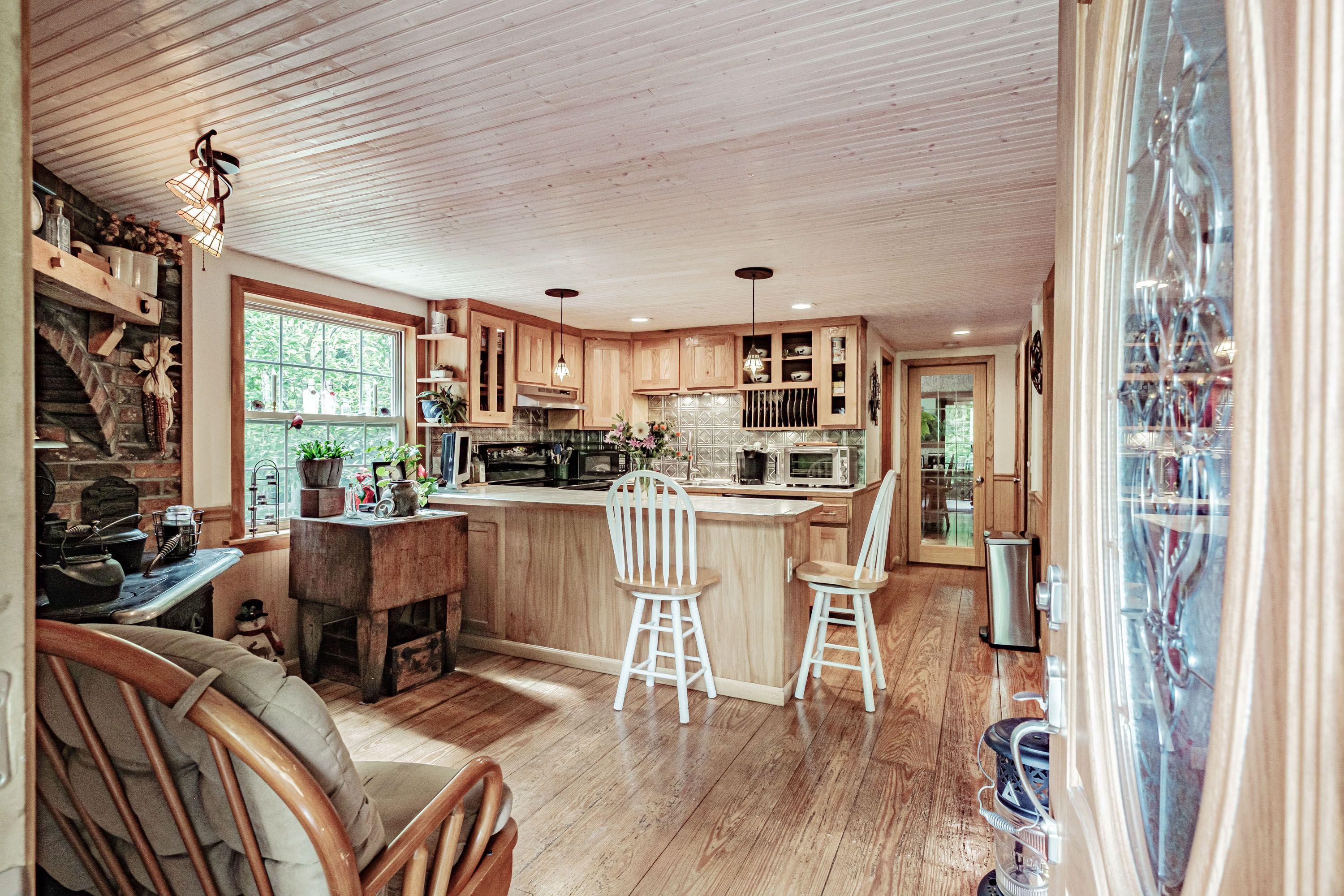 68 Old Portland Road North Waterboro, ME 04061 - Photo 6 of 41 Mike and Lisa 6